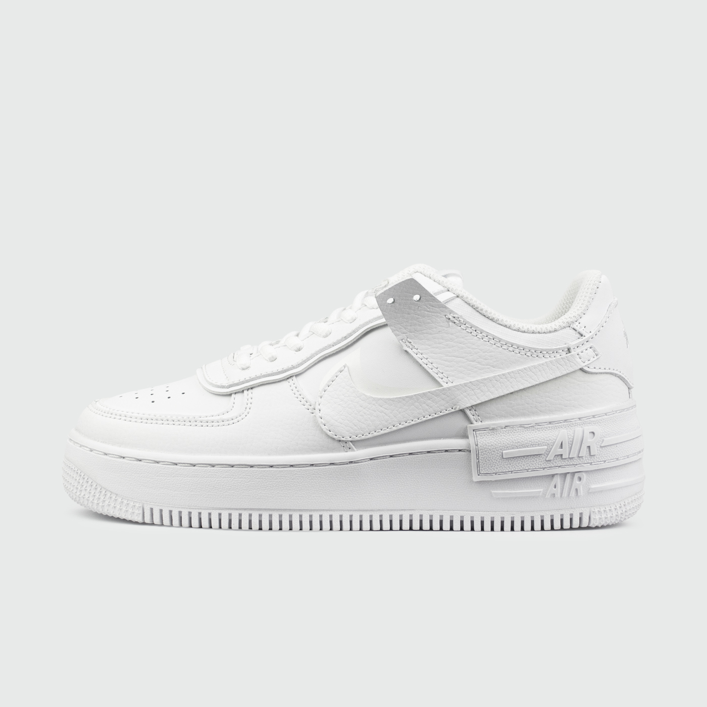 Air Force 1 Wmns Shadow Triple White чаще выбирают клиенты