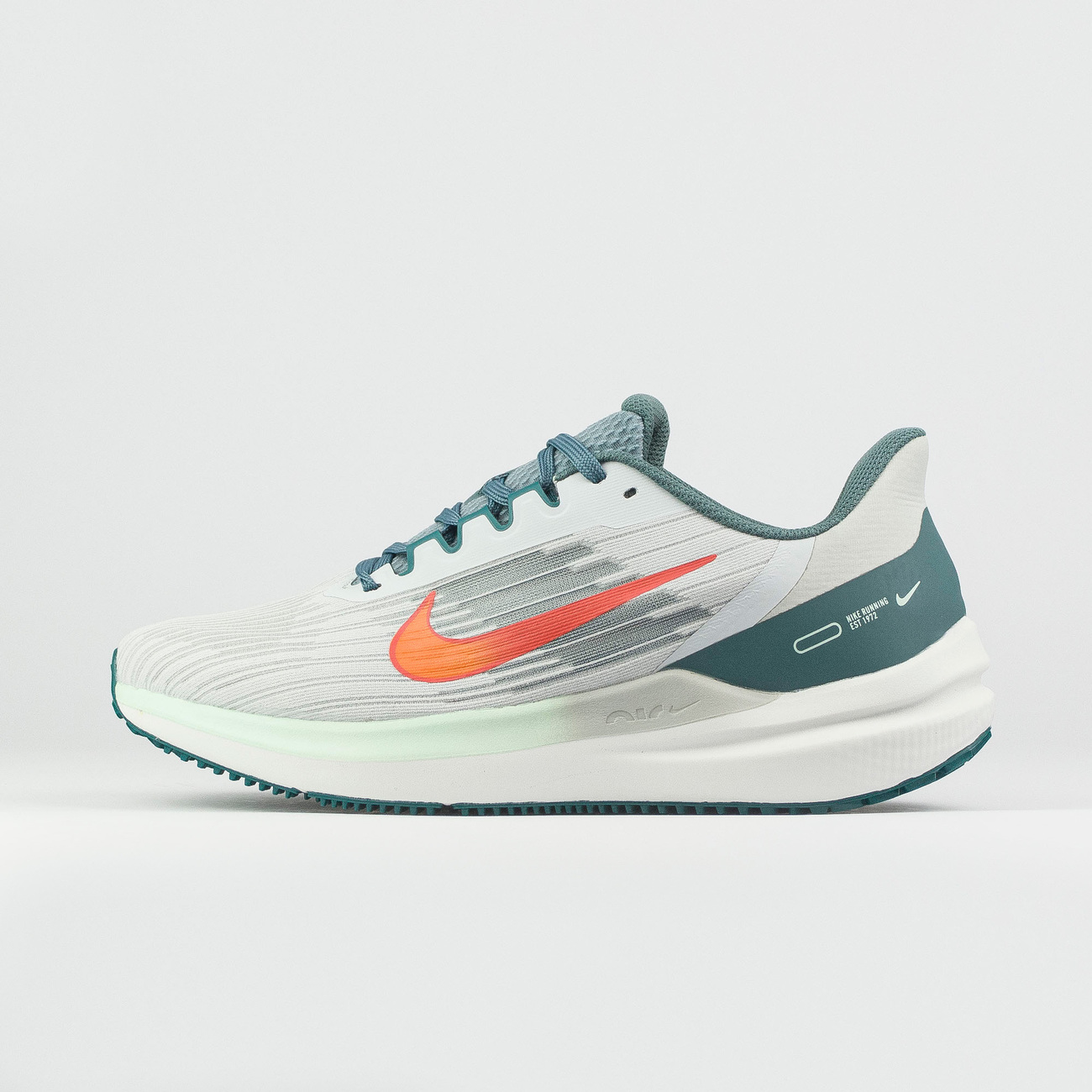 Air Winflo 9 Pure Platinum чаще выбирают клиенты