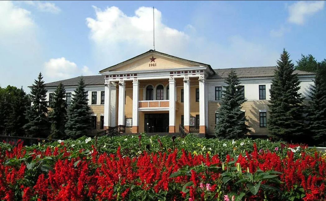 Аренда звукового оборудования и сцены в Алчевске — «Формат-Сцена» Аренда звукового оборудования и сцены в Алчевске — «Формат-Сцена»