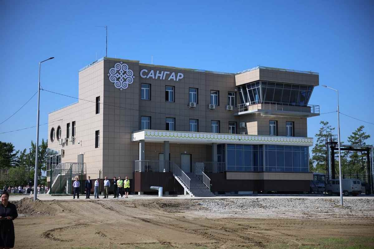 Фоторепортаж. Официальное открытие аэропорта в поселке Сангар, Якутия