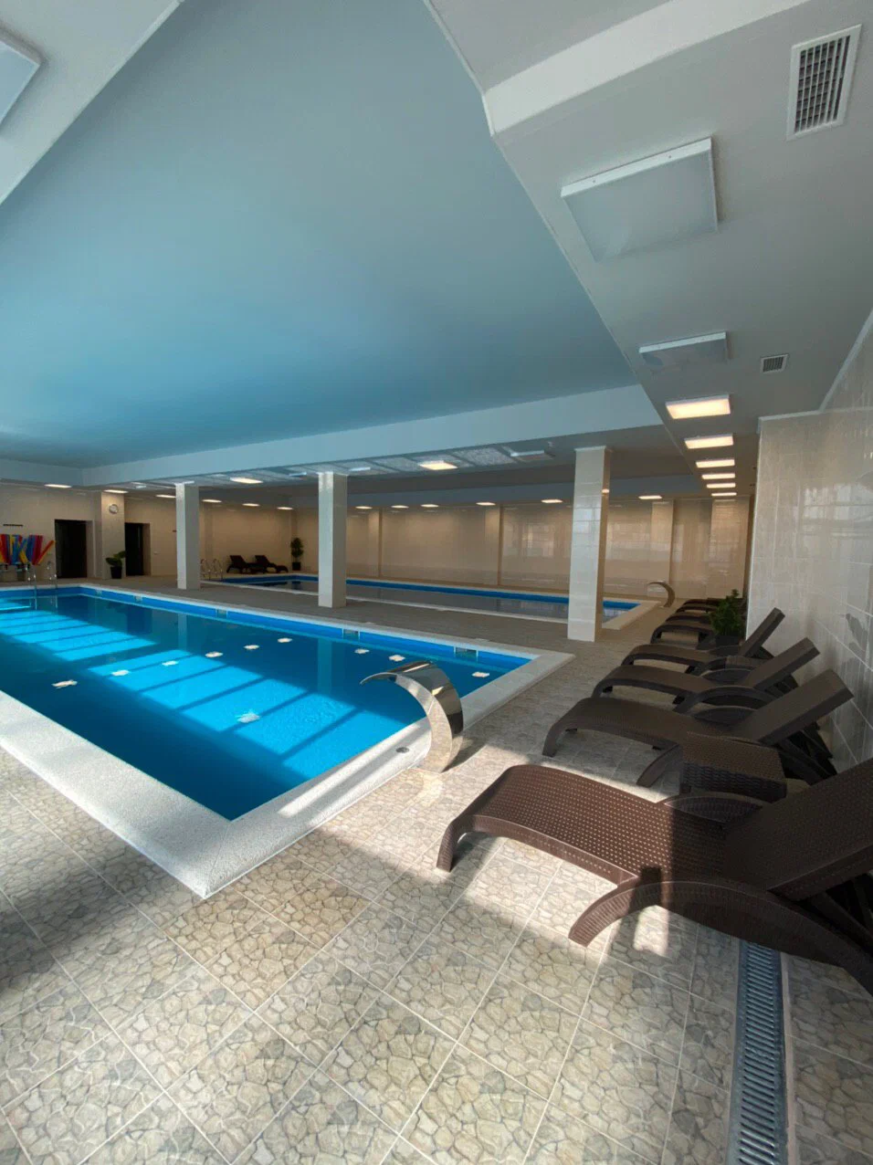 бассейн в мед центре кавказ