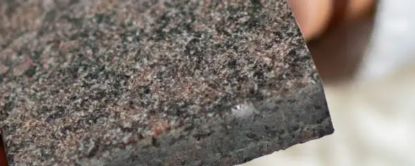 Гранитная плитка бучардированный зеленый бучарда Елизовский фото