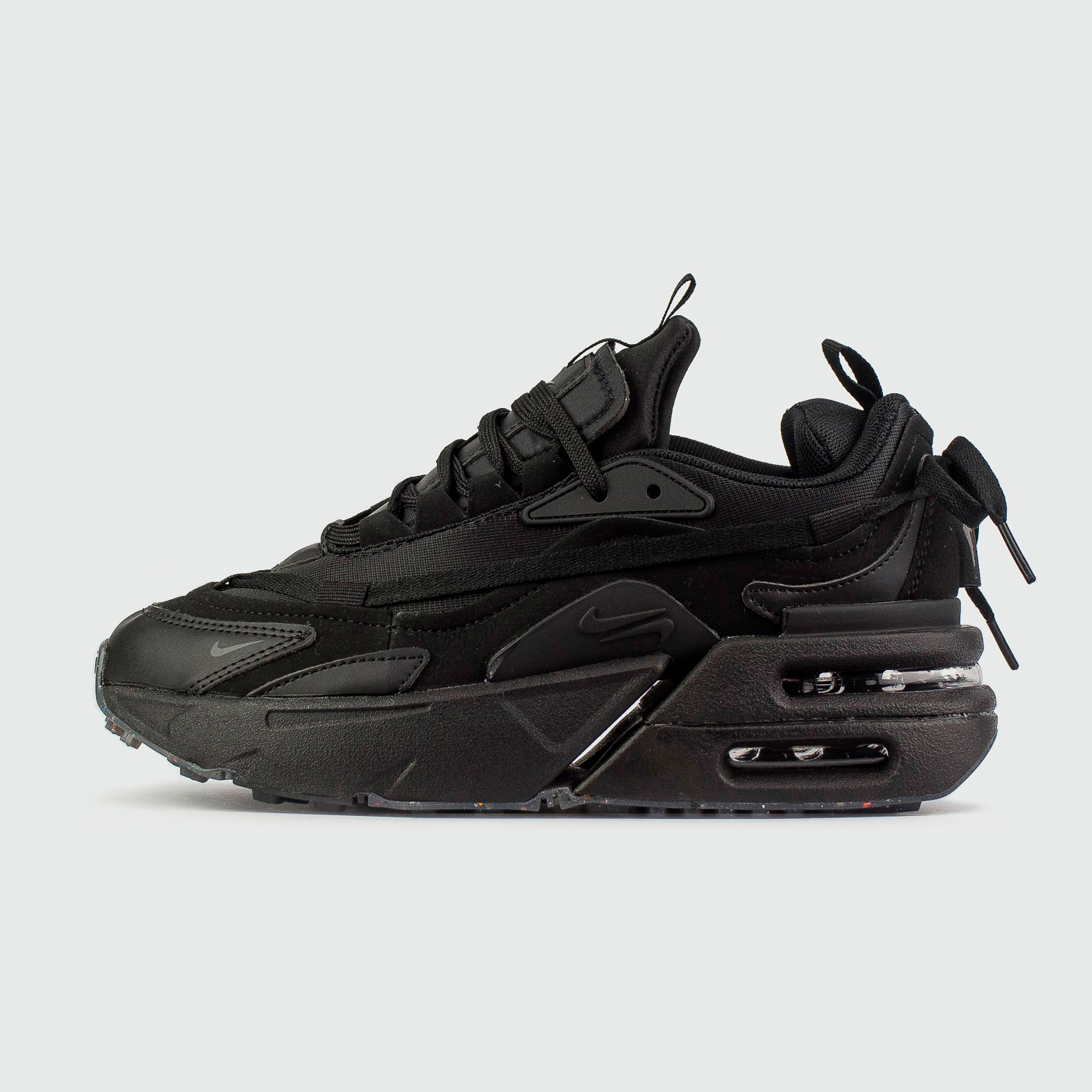 Air Max Furyosa Triple Black чаще выбирают клиенты