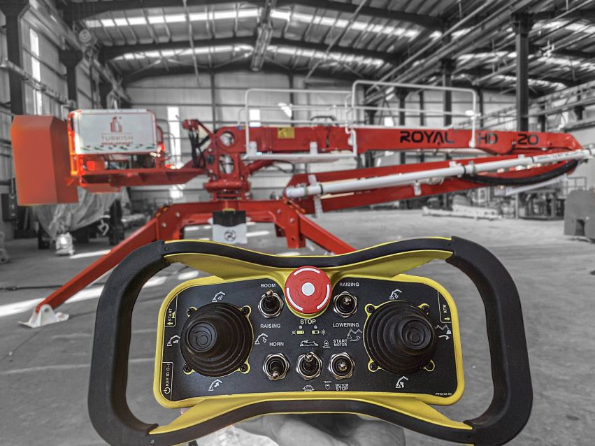 Крупный план узлов сборки и сервисных компонентов