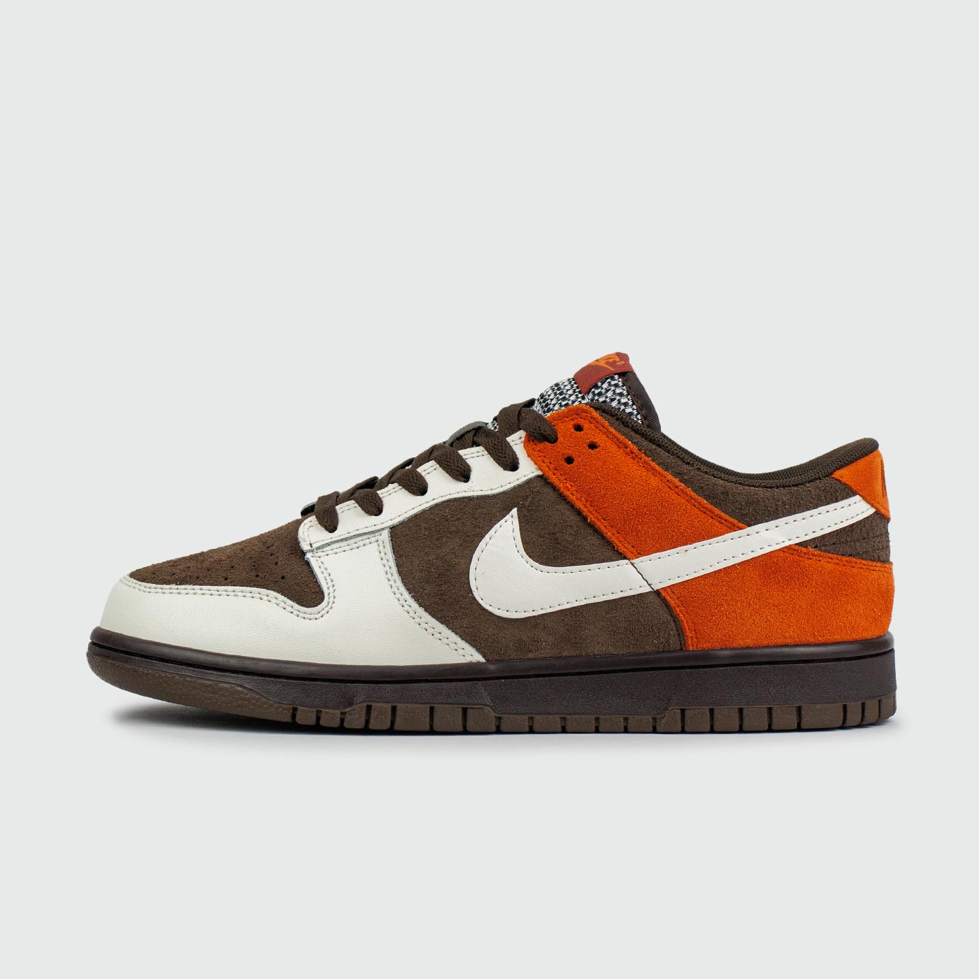 Dunk Low Brown Russet чаще выбирают клиенты