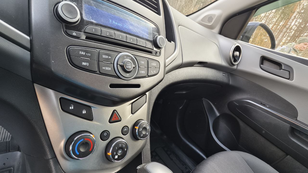CHEVROLET AVEO