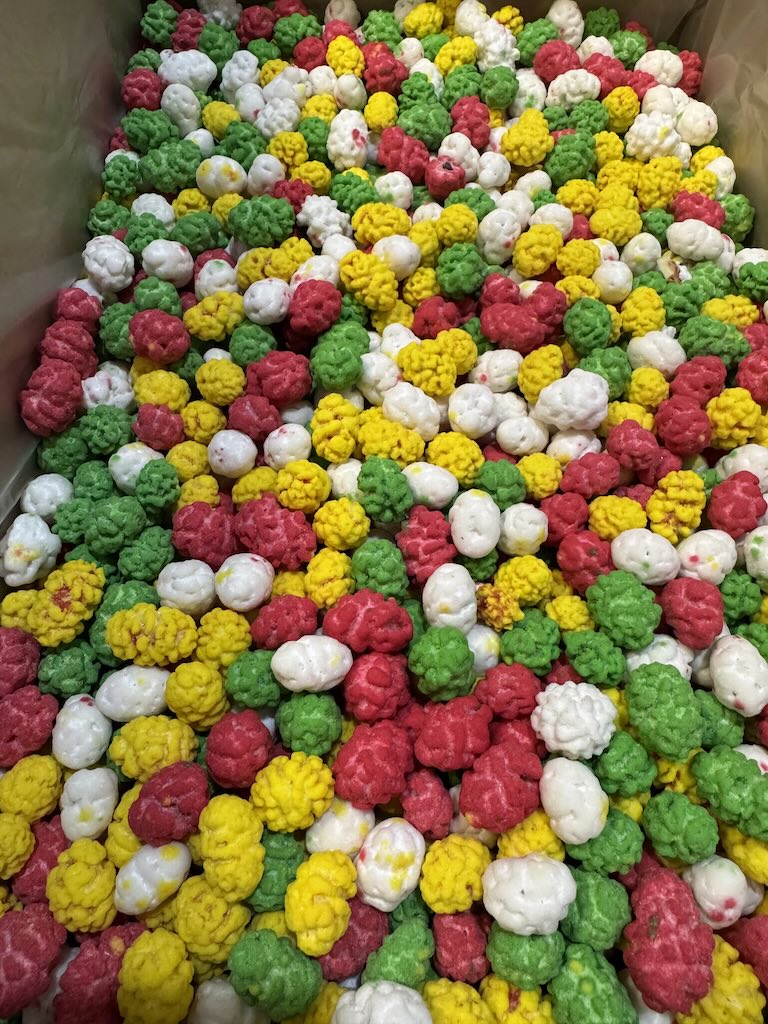 Арахис в цветном сахаре, вес