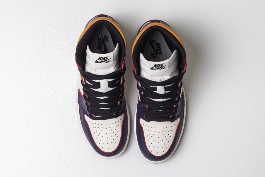 Air Jordan 1 × Nike SB LA to Chicago обзор товара и новинки, статьи и многое другое