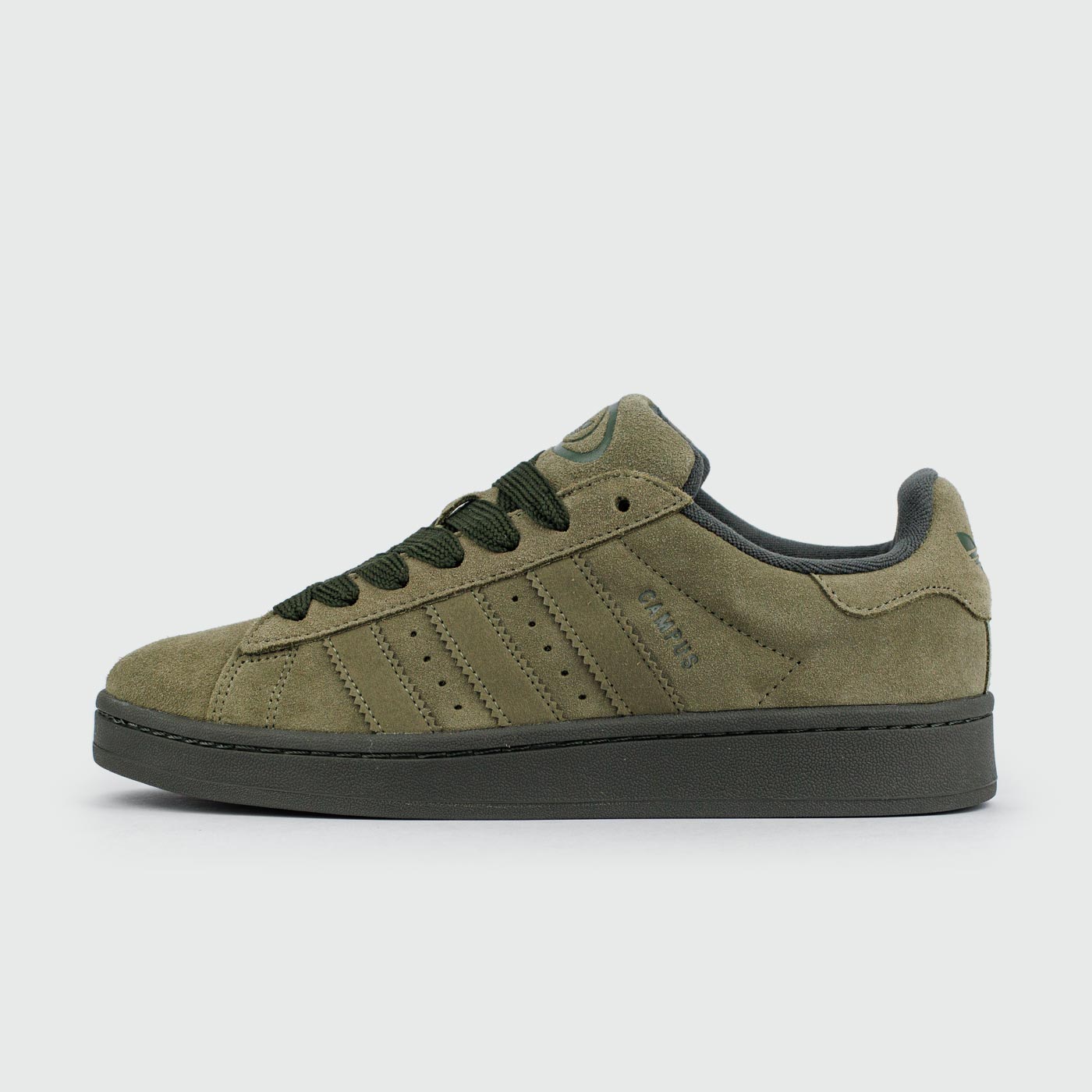 Campus 00s Dark Olive чаще выбирают клиенты