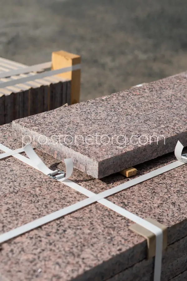 Гранитные плиты распил блоки карьер мощение гранит Гранит Котка Ред Игл Ред Eagle Red <!--[if !supportLineBreakNewLine]-->гранита фото оптом москва