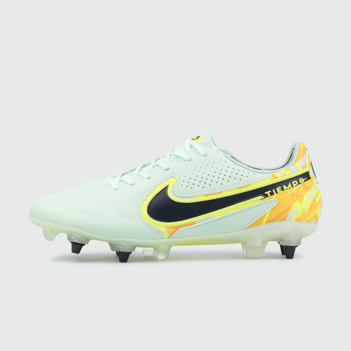 Tiempo Legend 9 Elite SG Mint чаще выбирают клиенты