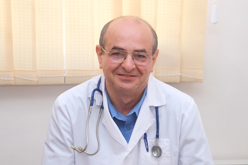 Բժիշկներ Երևանում