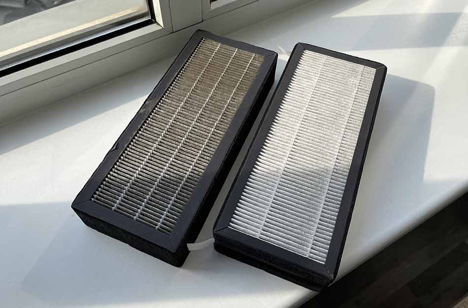 Загрязнённый и новый фильтры HEPA бризера ATMEEX AIRNANNY A7