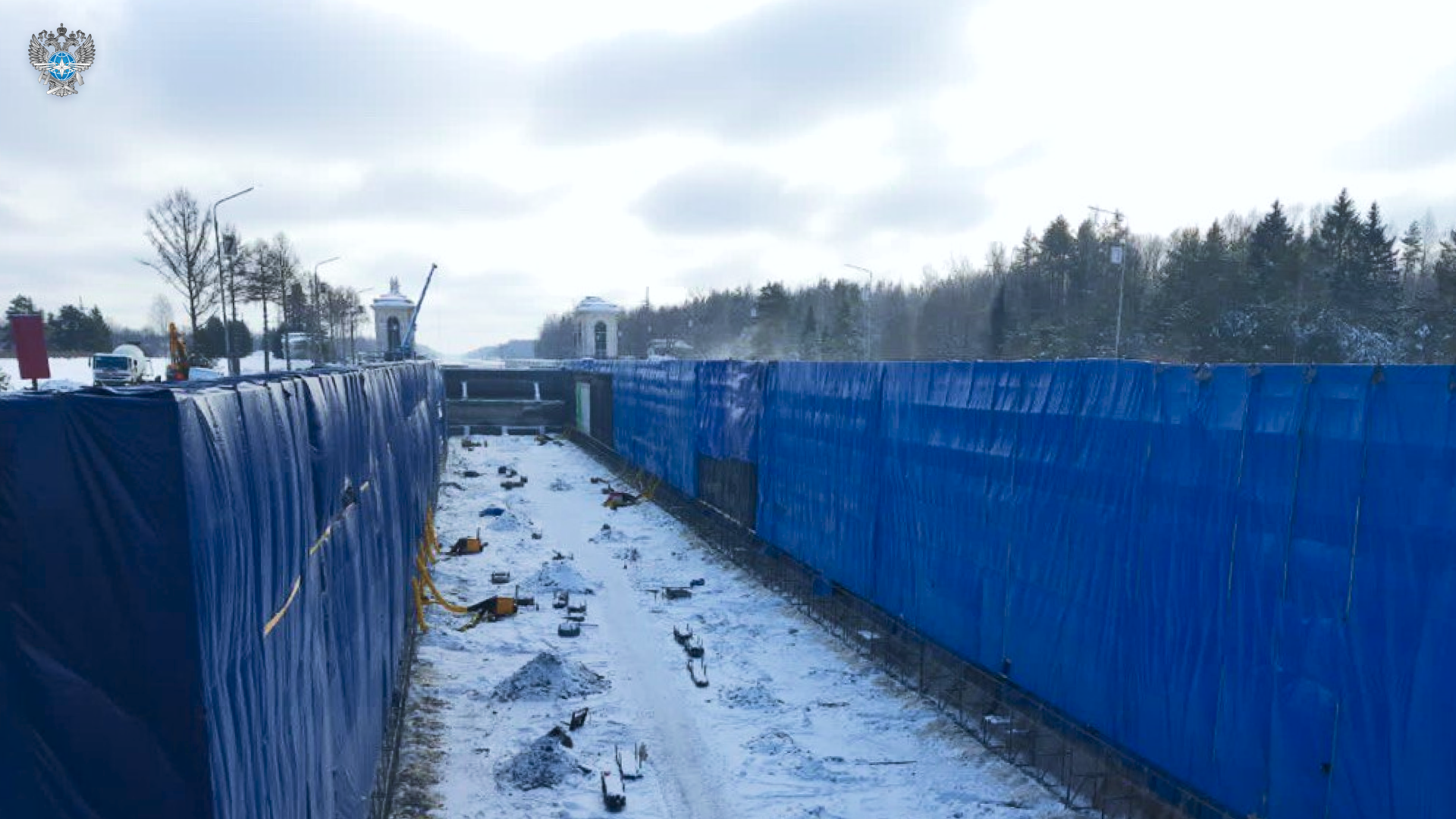 На канале им. Москвы продолжается комплексная реконструкция гидроузла №2