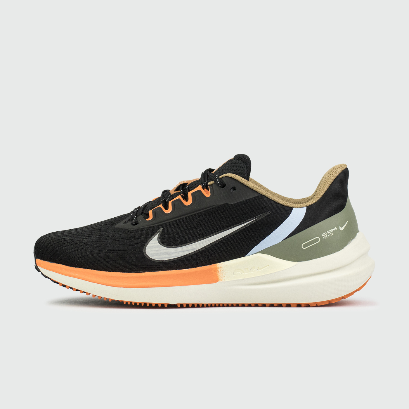 Air Winflo 9 Black/Green/Orange чаще выбирают клиенты