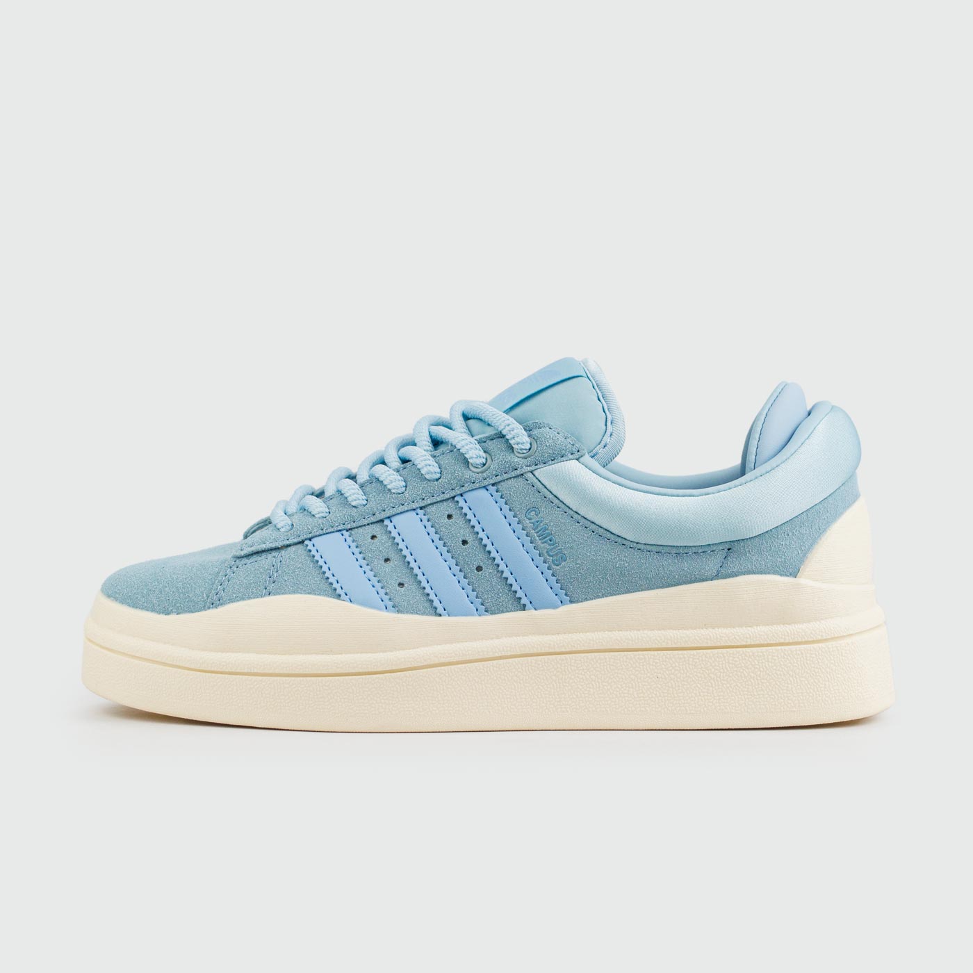 Campus x Bad Bunny Sky Blue Wmns чаще выбирают клиенты