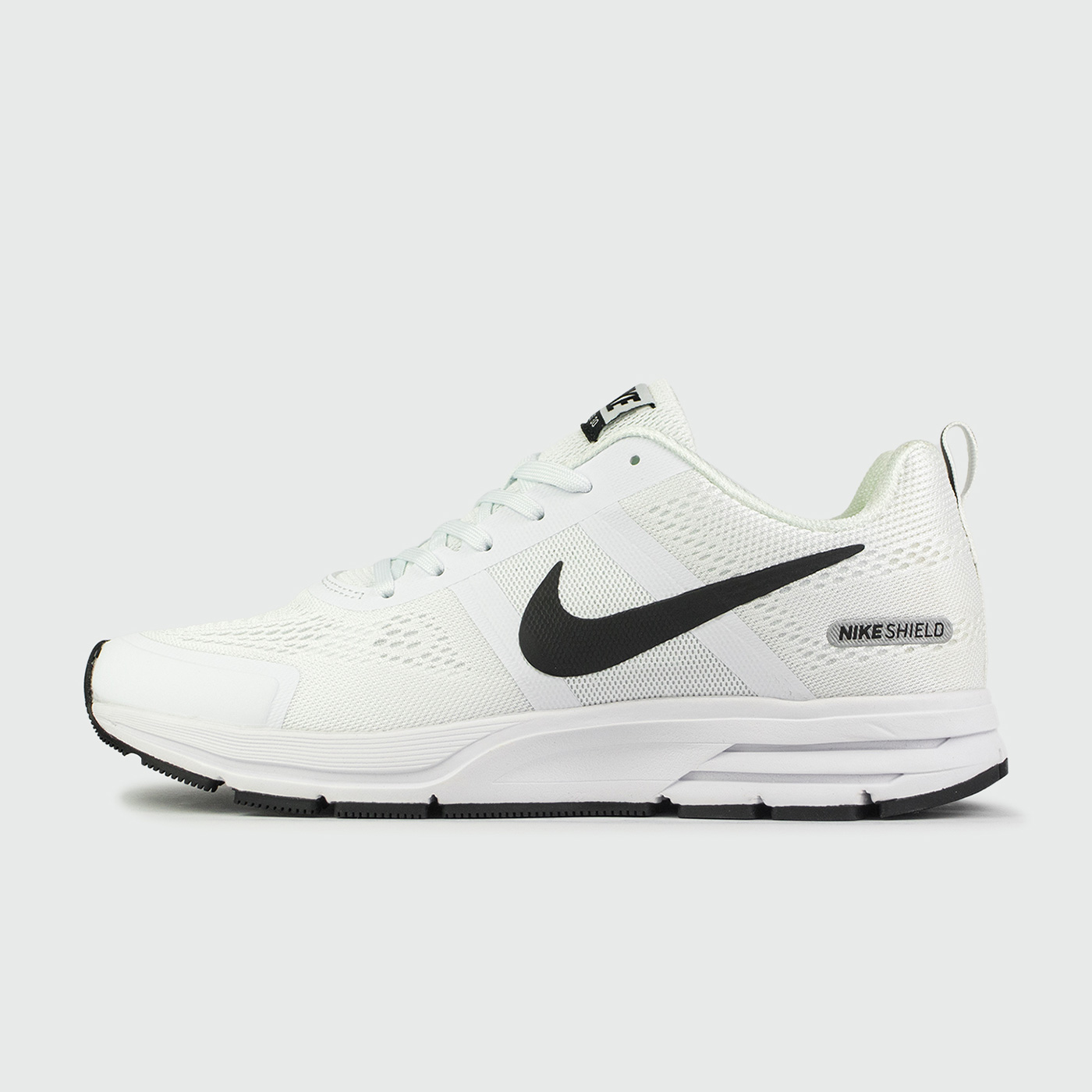 Air Pegasus 30 White/Black чаще выбирают клиенты