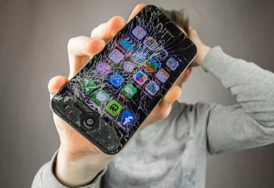 Что делать, если Вам необходим ремонт айфона / iPhone в Воронеже