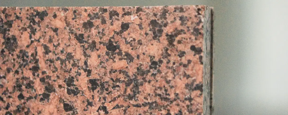 Продукция Гранит Карелия Блэк Хауки габбро продажа от производителя в Карелии