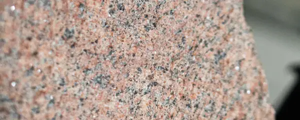 гранит котка ред игл ред Eagle red гранитная плитка бучардированный бучарда Розовый красный гранит карелия винга фото