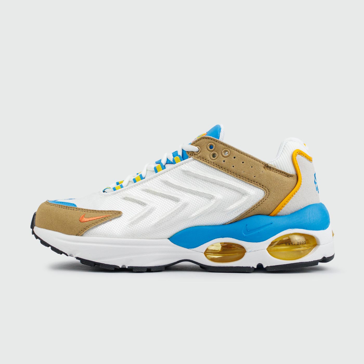 Air Max TW White Brown Blue чаще выбирают клиенты