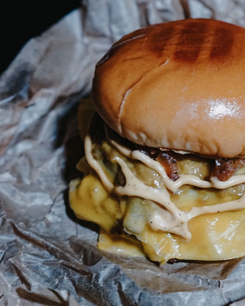 Смэш Бургер в стендап-клубе Comedy Crew Смэш Бургер в стендап-клубе Comedy Crew