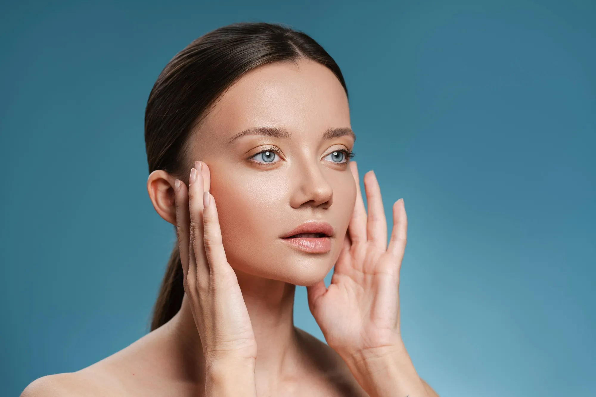 Массаж для омоложение без инъекций от центра Миоритм