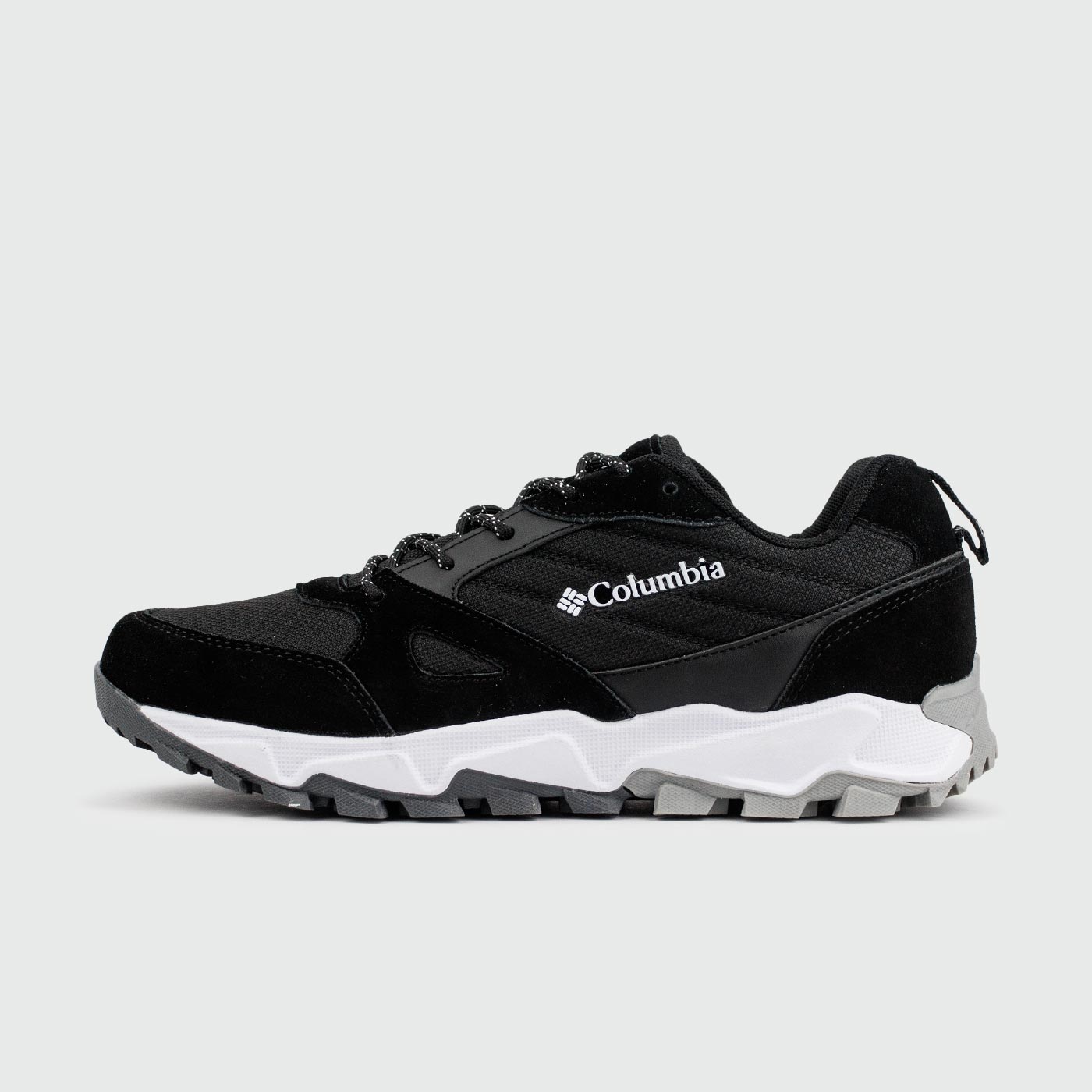 Columbia Ivo Trail Black/White чаще выбирают клиенты