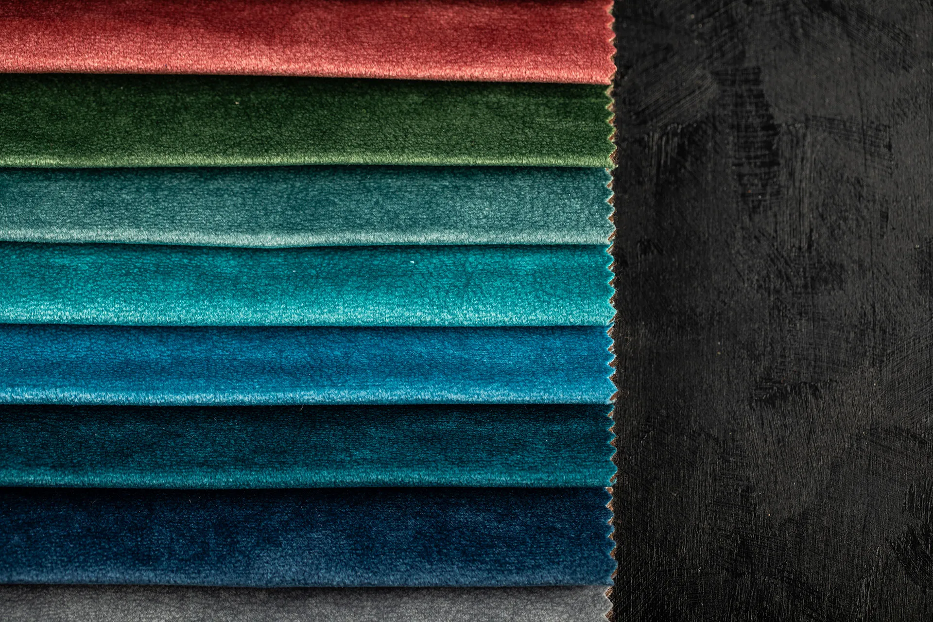 Велюр/микровелюр — как чистить