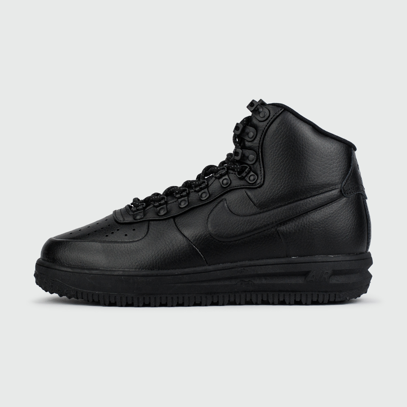Lunar Force 1 Duckboot 18 Triple Black чаще выбирают клиенты