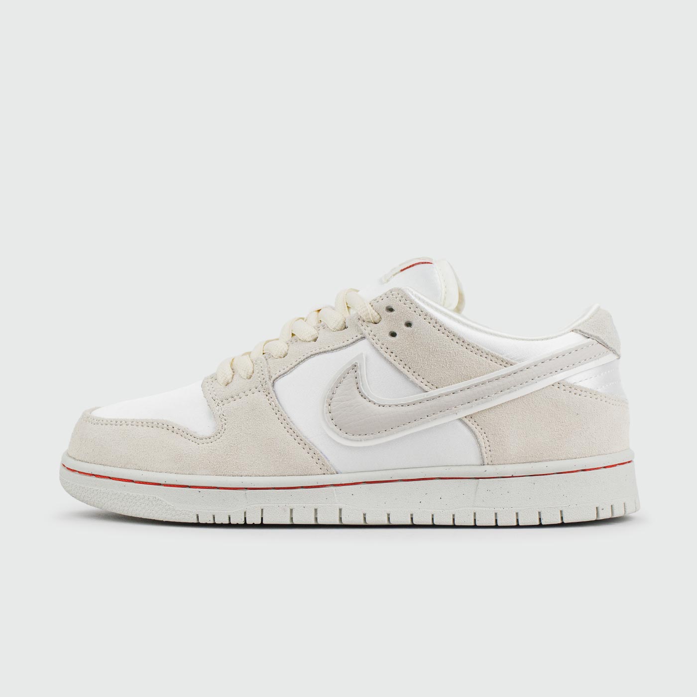 SB Dunk Low Grey Txt City of Love чаще выбирают клиенты