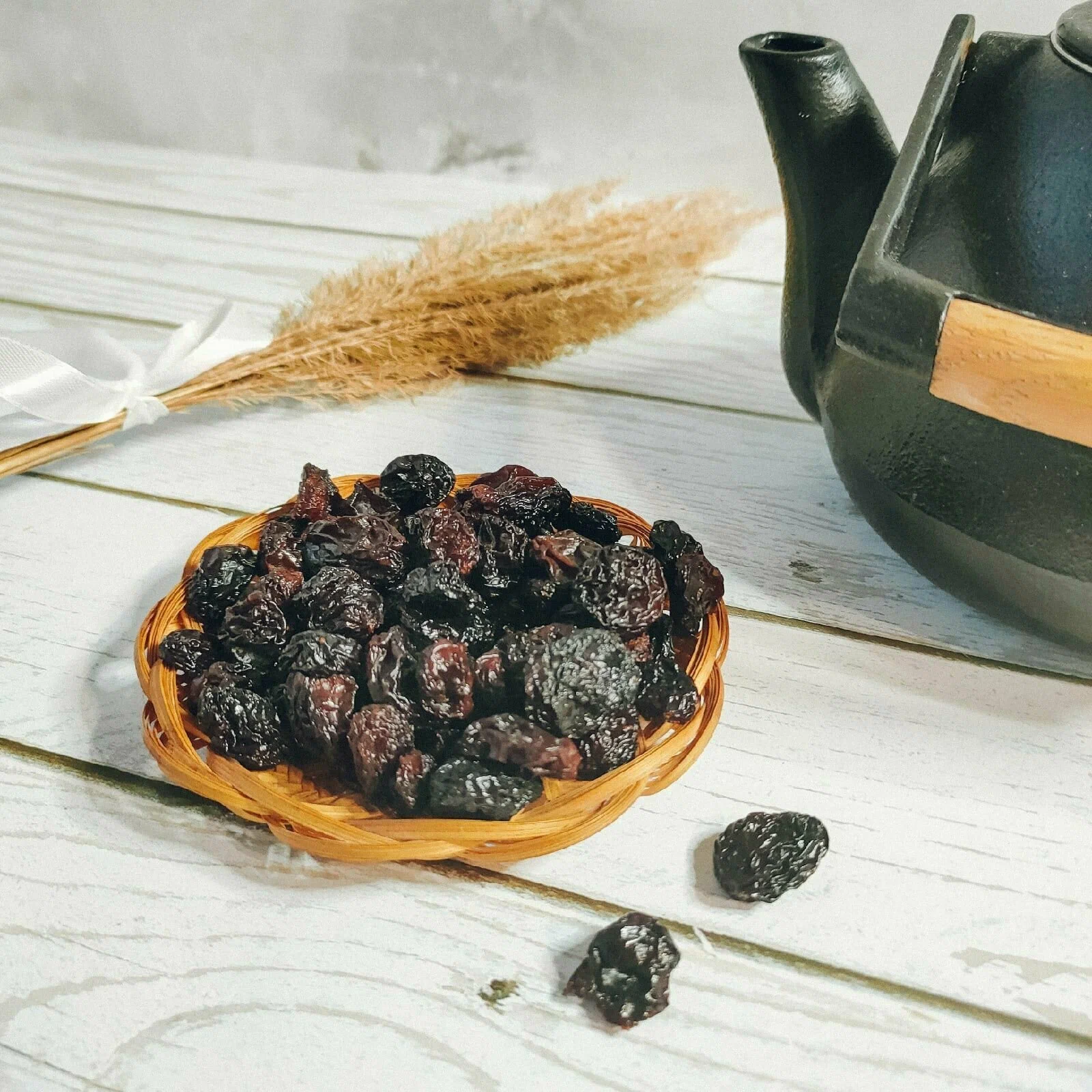 Изюм чёрный Джамбо ФЛЕЙМ, вес