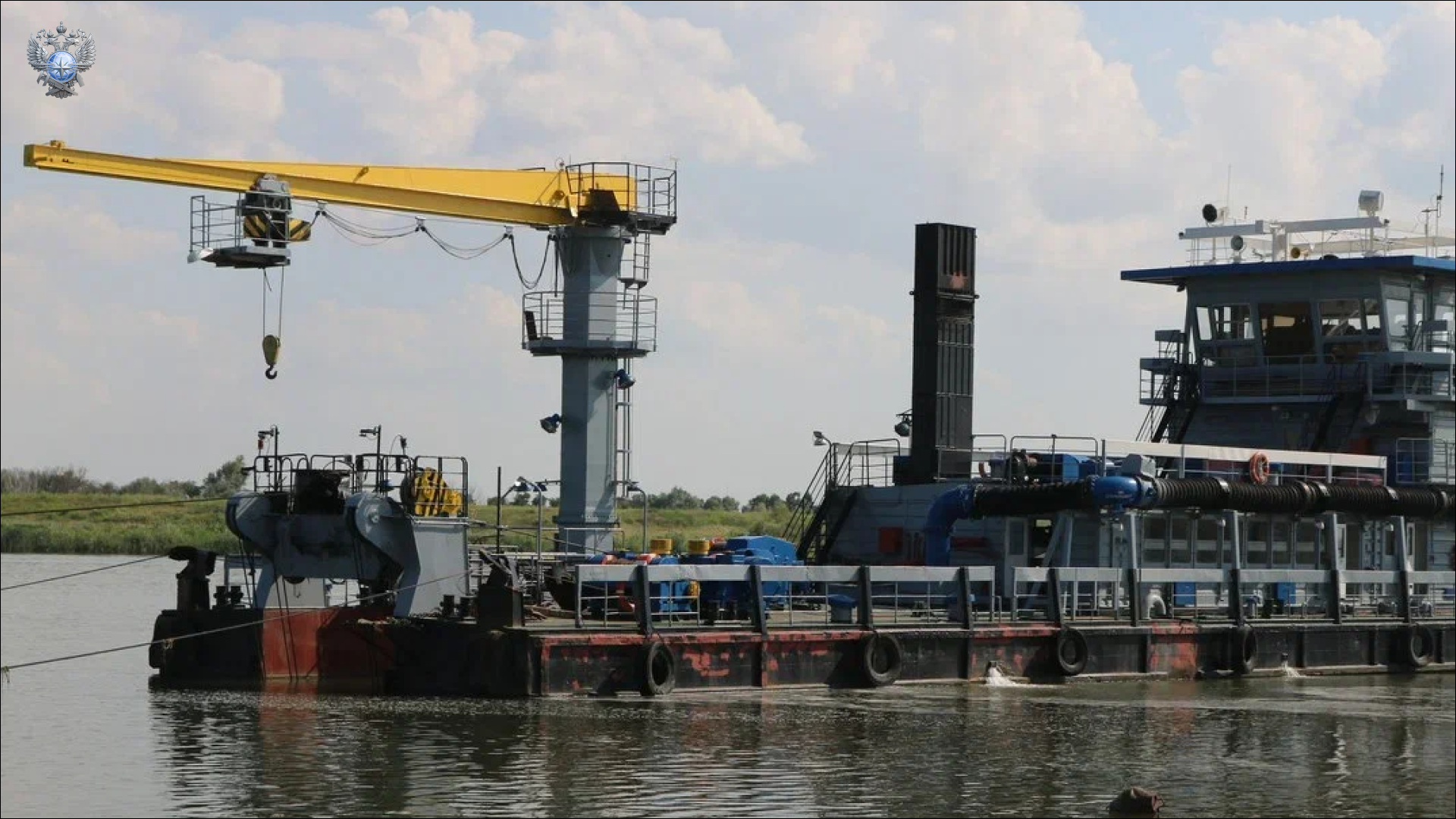 Более двух миллионов мальков русского осетра выпущены в реку Дон