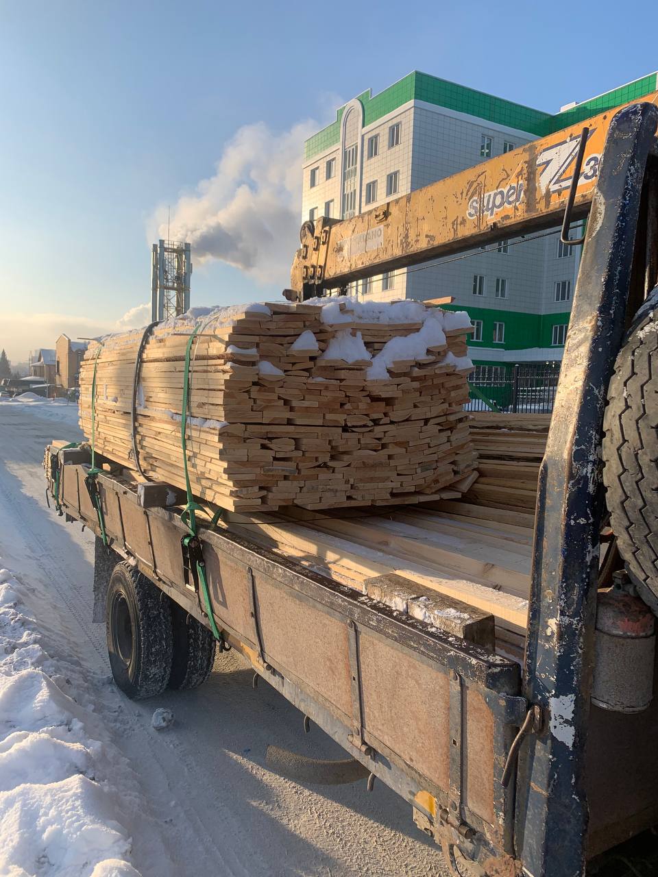 Перевозка досок на самогрузе Новосибирск