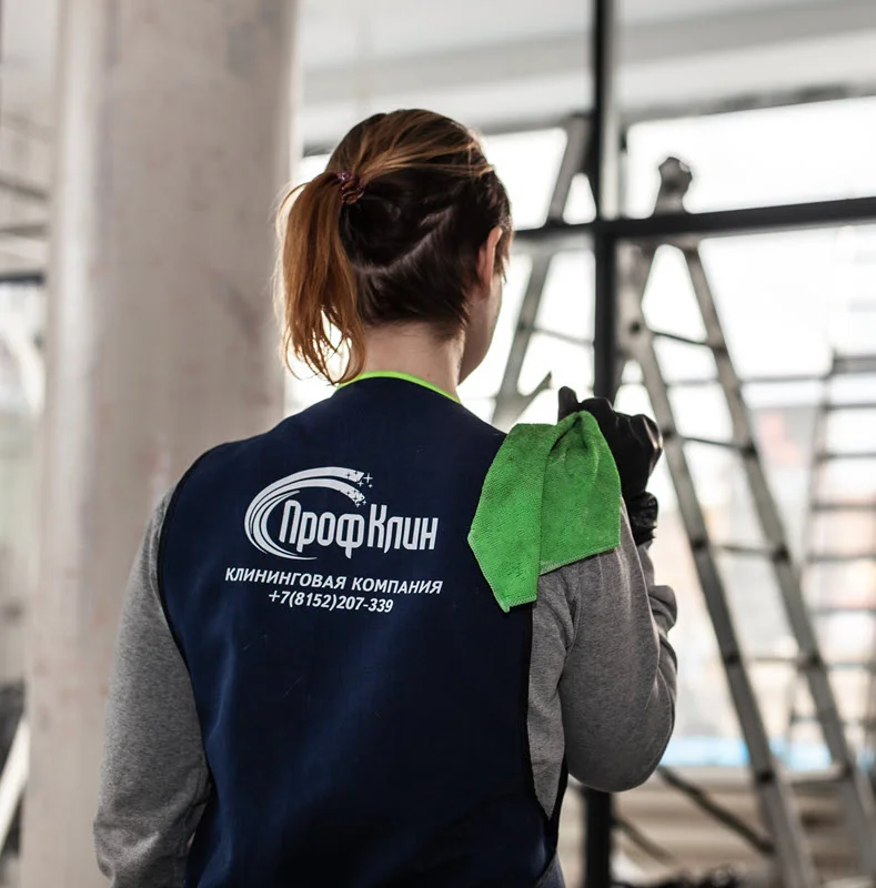 КЛИНИНГ БАССЕЙНОВ В МУРМАНСКЕ ПРОМЫШЛЕННЫЙ АЛЬПИНИЗМ В МУРМАНСКЕ