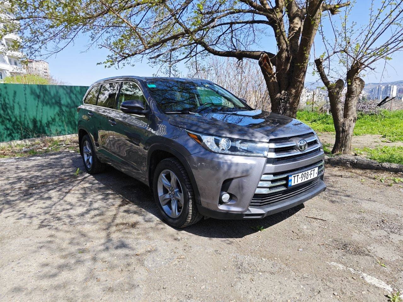 Аренда Toyota Highlander в Грузии