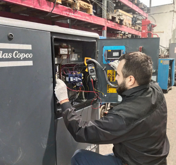 Поставляем промышленное оборудование и сопровождаем клиентов Поставляем промышленное оборудование и сопровождаем клиентов