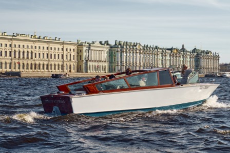 катер по каналам аренда СПб катер по каналам аренда СПб