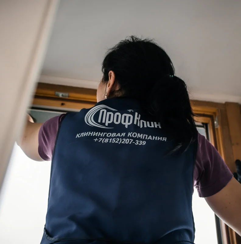 УБОРКА СПОРТИВНОГО ЗАЛА В МУРМАНСКЕ УБОРКА СПОРТИВНОГО ЗАЛА В МУРМАНСКЕ