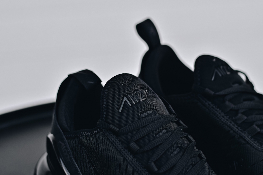Nike Air Max 270 Triple Black обзор товара и новинки, статьи и многое другое