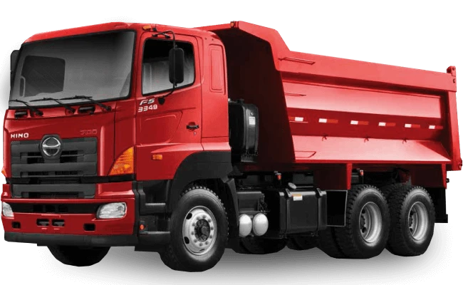 Красный самосвал Hino FS 3349 для перевозки грузов в строительстве и других отраслях