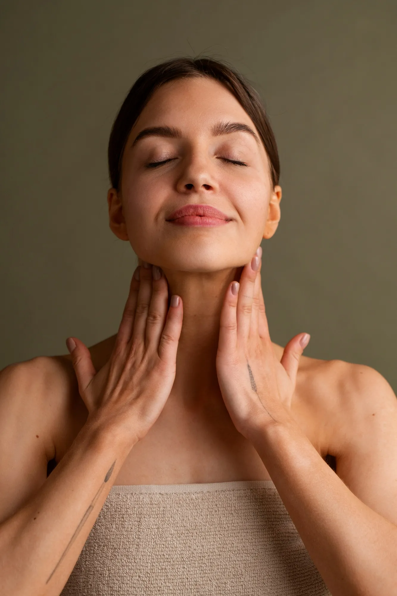 Аппаратное омоложение с помощью БМС массажа в центре Миоритм