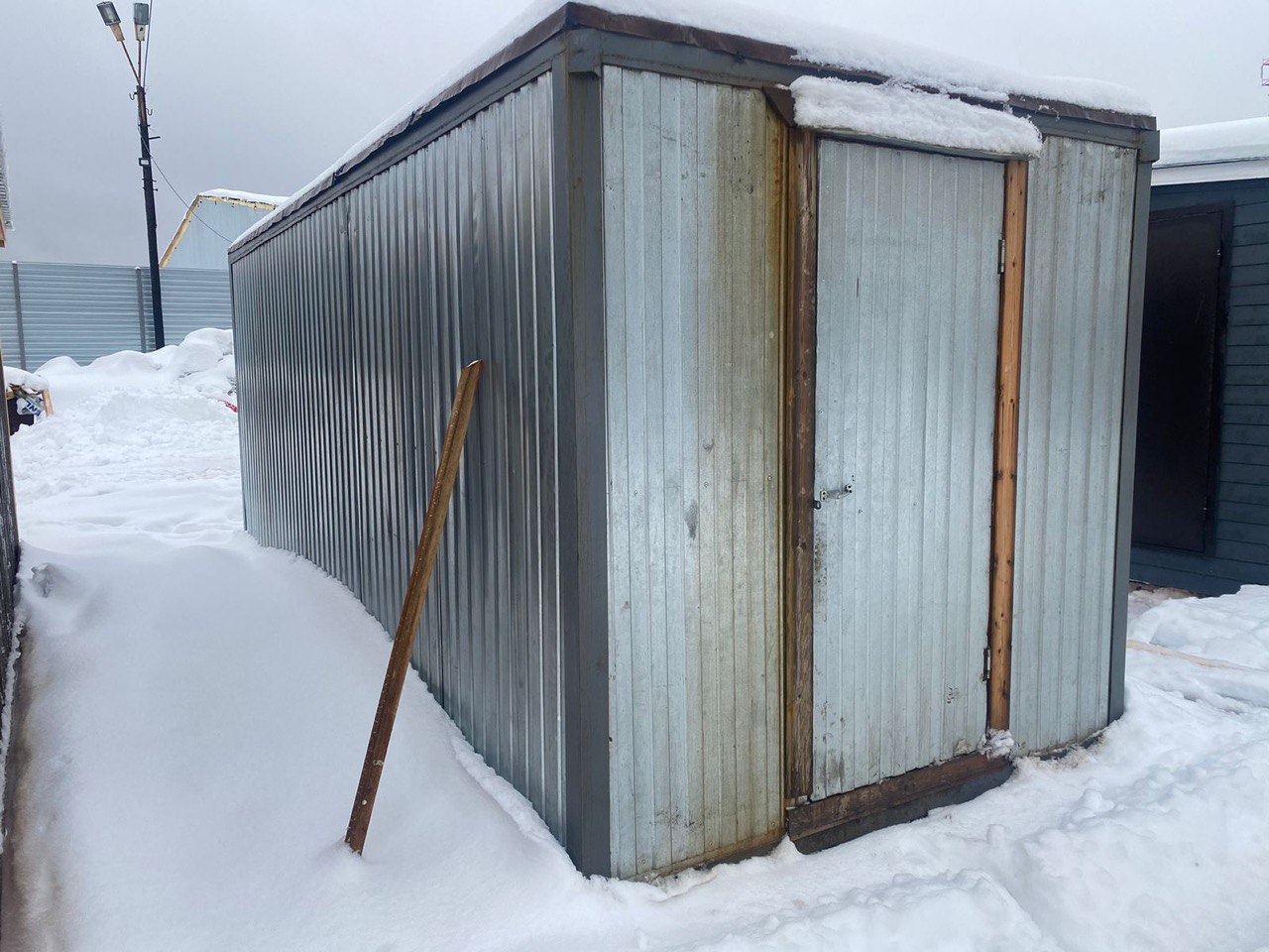 Базовая б/у бытовка фото 