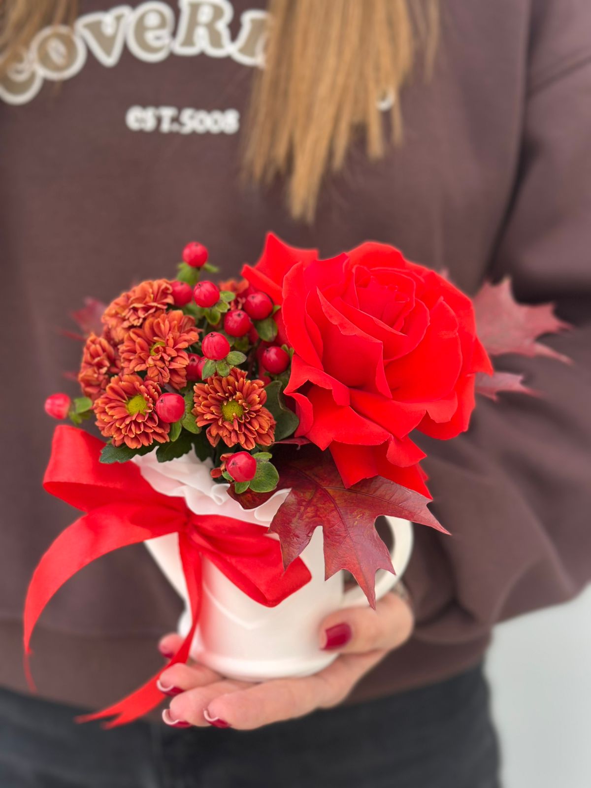 Букет цветов "Волшебная палитра". Доставка цветов в Южно-Сахалинске. Цветочная мастерская Лейка.