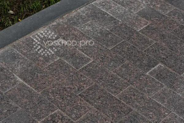 Гранитная плитка мощение плита из гранита Елизовский фото москва