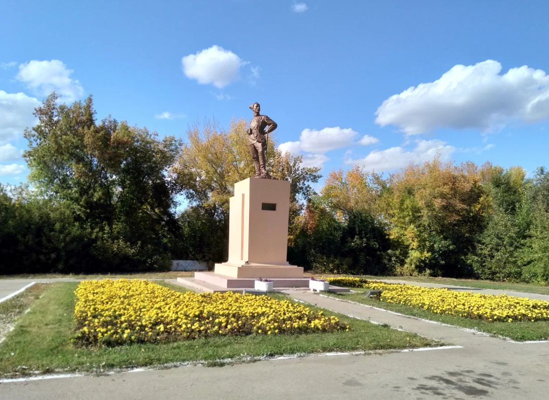 Аренда звукового оборудования и сцены в Чапаевске — «Формат-Сцена» Аренда звукового оборудования и сцены в Чапаевске — «Формат-Сцена»