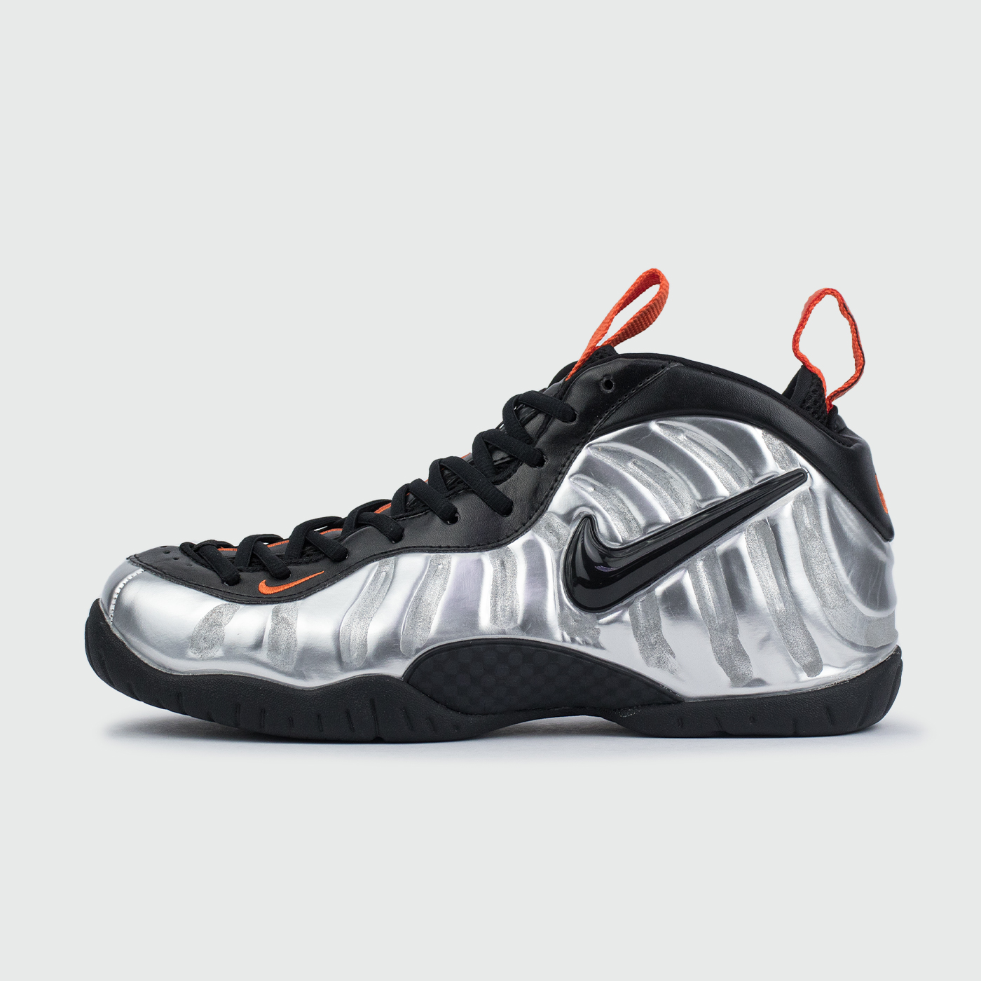 Air Foamposite One Silver чаще выбирают клиенты