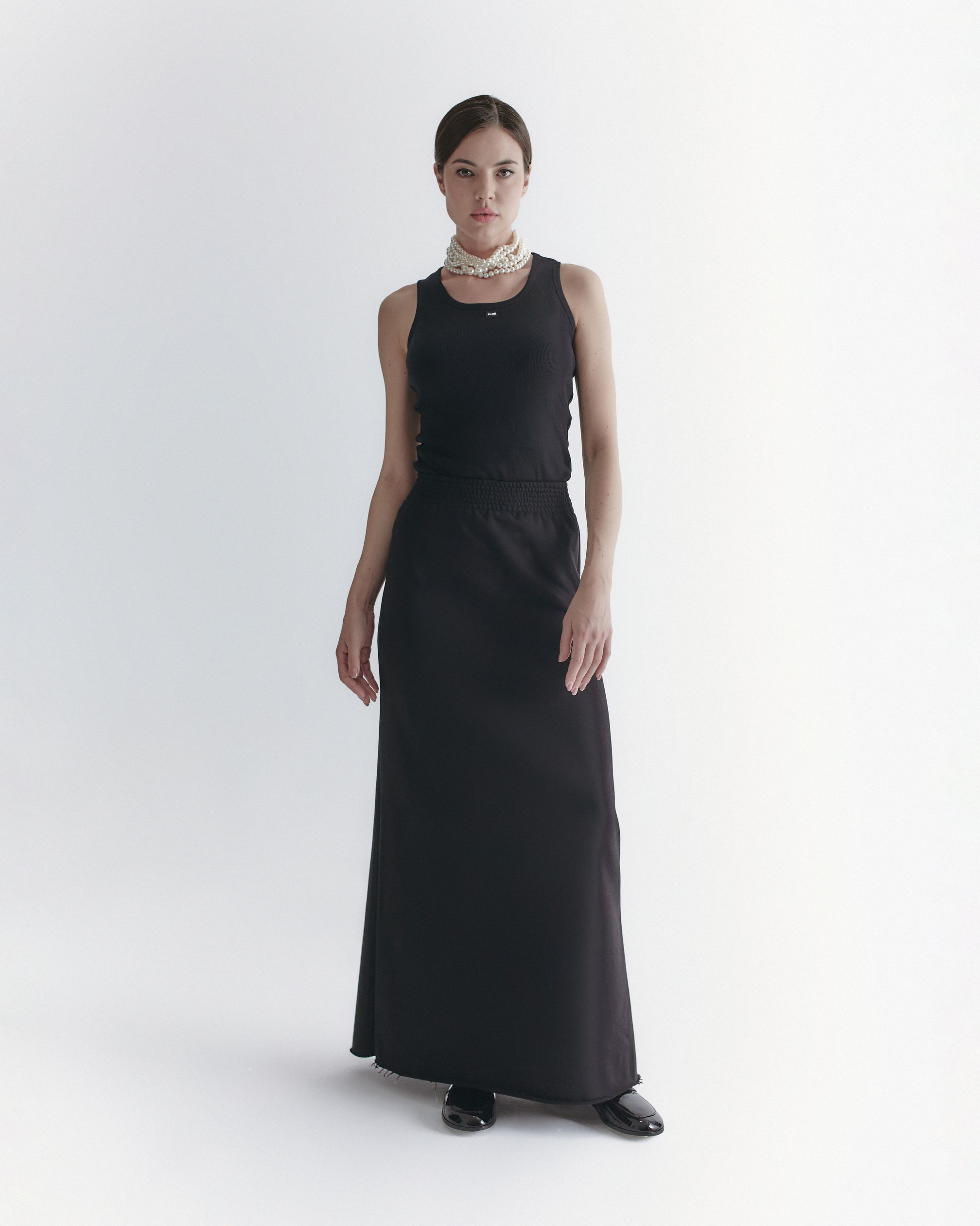 Черная юбка из футера от бренда одежды ELME в Москве. Шоу рум в ГУМ (bosco)