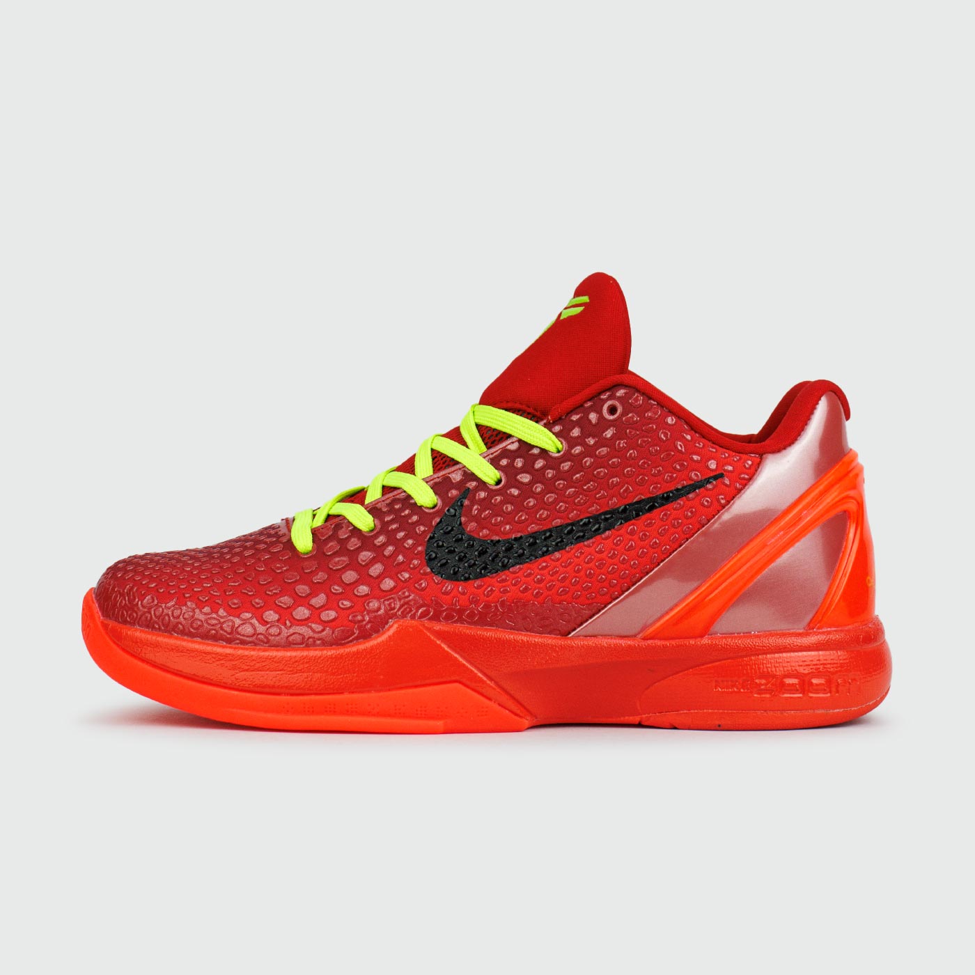 Kobe 6 Protro Reverse Grinch Qual чаще выбирают клиенты