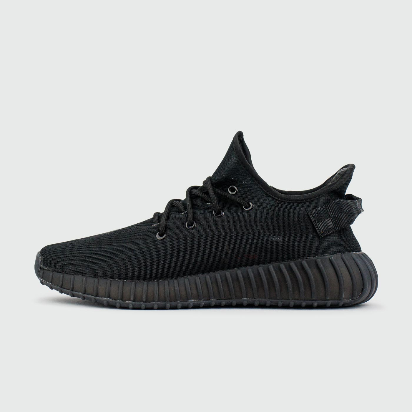 Yeezy 350 boost v2 Wmns Mono Cinder чаще выбирают клиенты